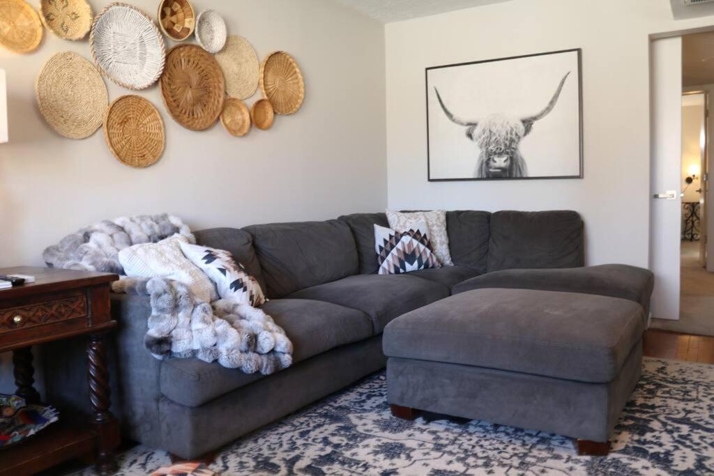 Cowboy Den-Hot Tub-Game Room-Pet Friendly-No Pet Fees! Альбукерке Экстерьер фото