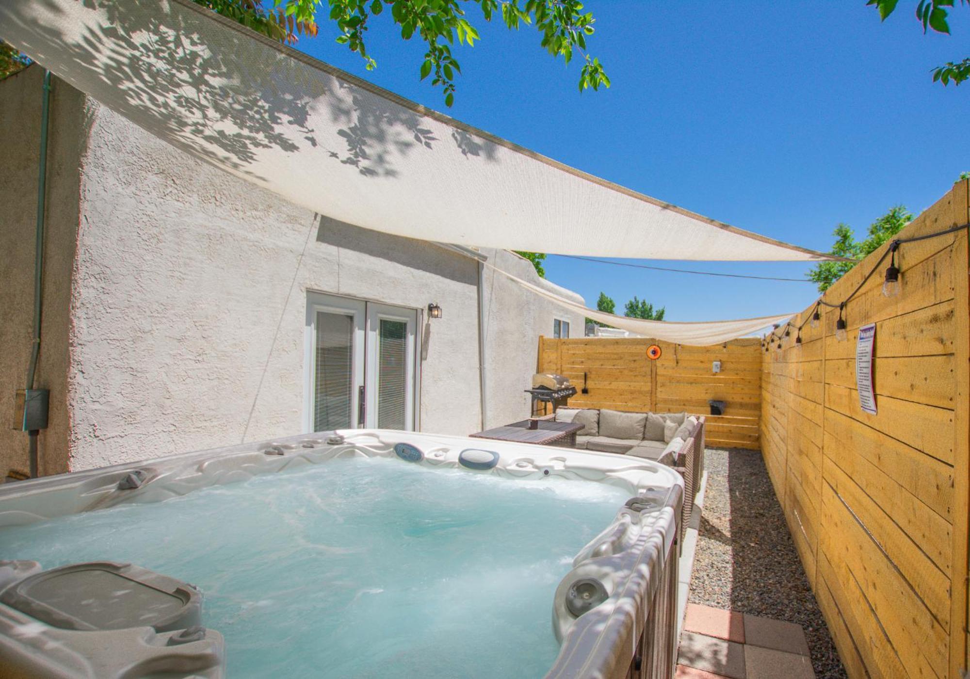 Cowboy Den-Hot Tub-Game Room-Pet Friendly-No Pet Fees! Альбукерке Экстерьер фото