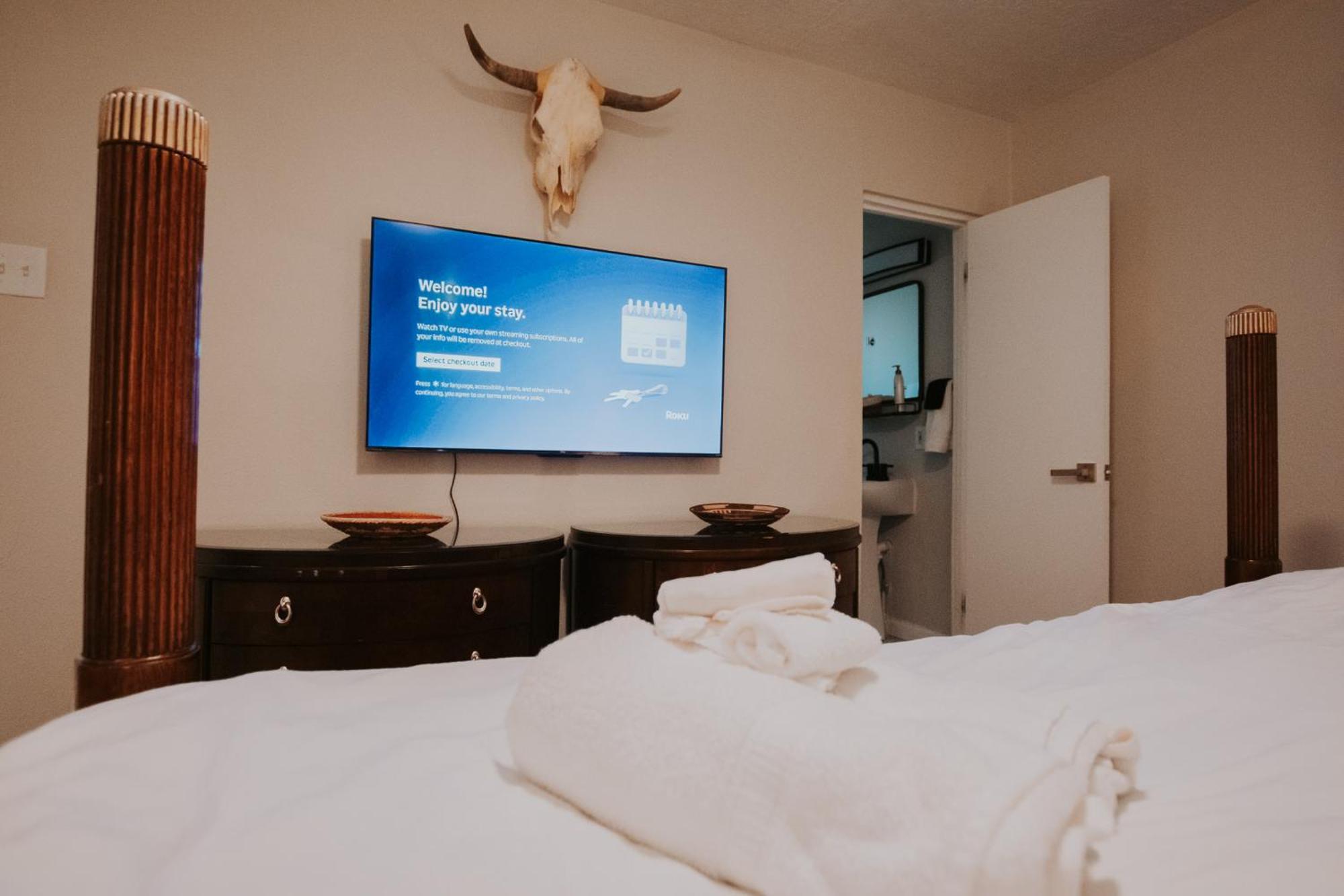 Cowboy Den-Hot Tub-Game Room-Pet Friendly-No Pet Fees! Альбукерке Экстерьер фото